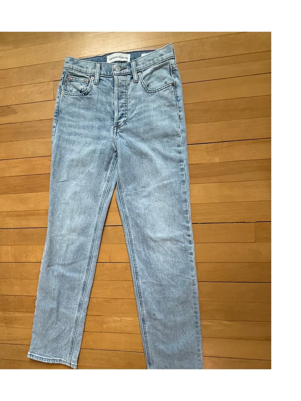 Denim Forum The Arlo High Rise Straight 28L - Light Wash - Size 24 - EUC